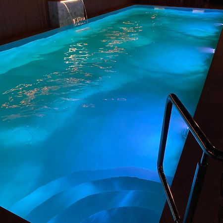 Solnechnaia Dacha Aparthotel Zatoka Bagian luar foto
