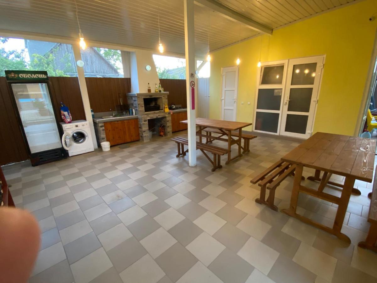 Solnechnaia Dacha Aparthotel Zatoka Bagian luar foto