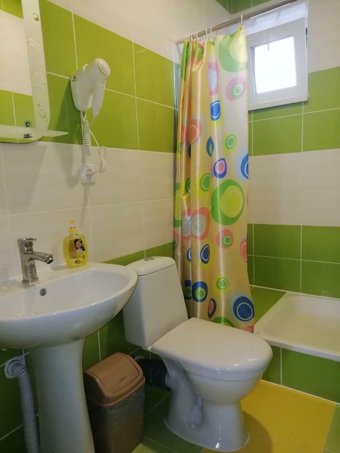 Solnechnaia Dacha Aparthotel Zatoka Bagian luar foto