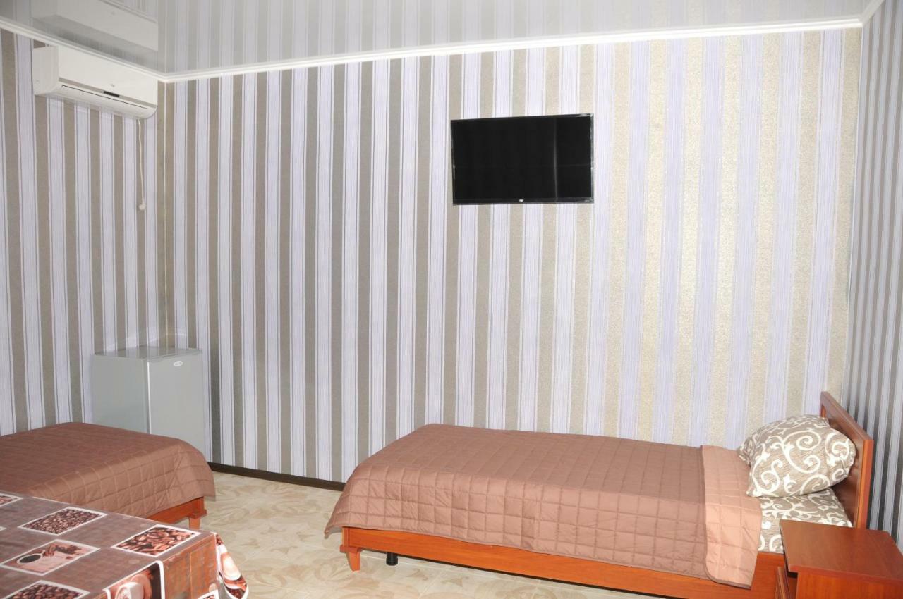 Solnechnaia Dacha Aparthotel Zatoka Bagian luar foto