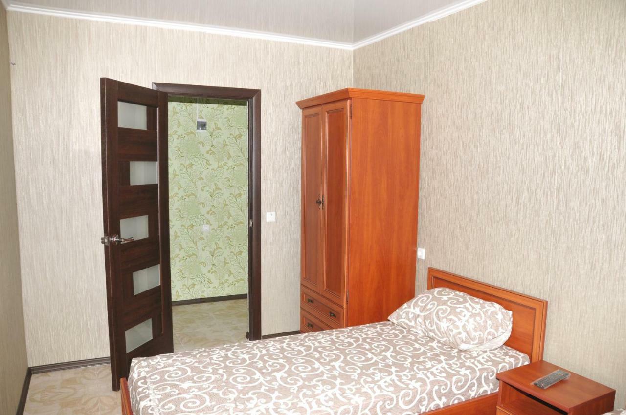 Solnechnaia Dacha Aparthotel Zatoka Bagian luar foto
